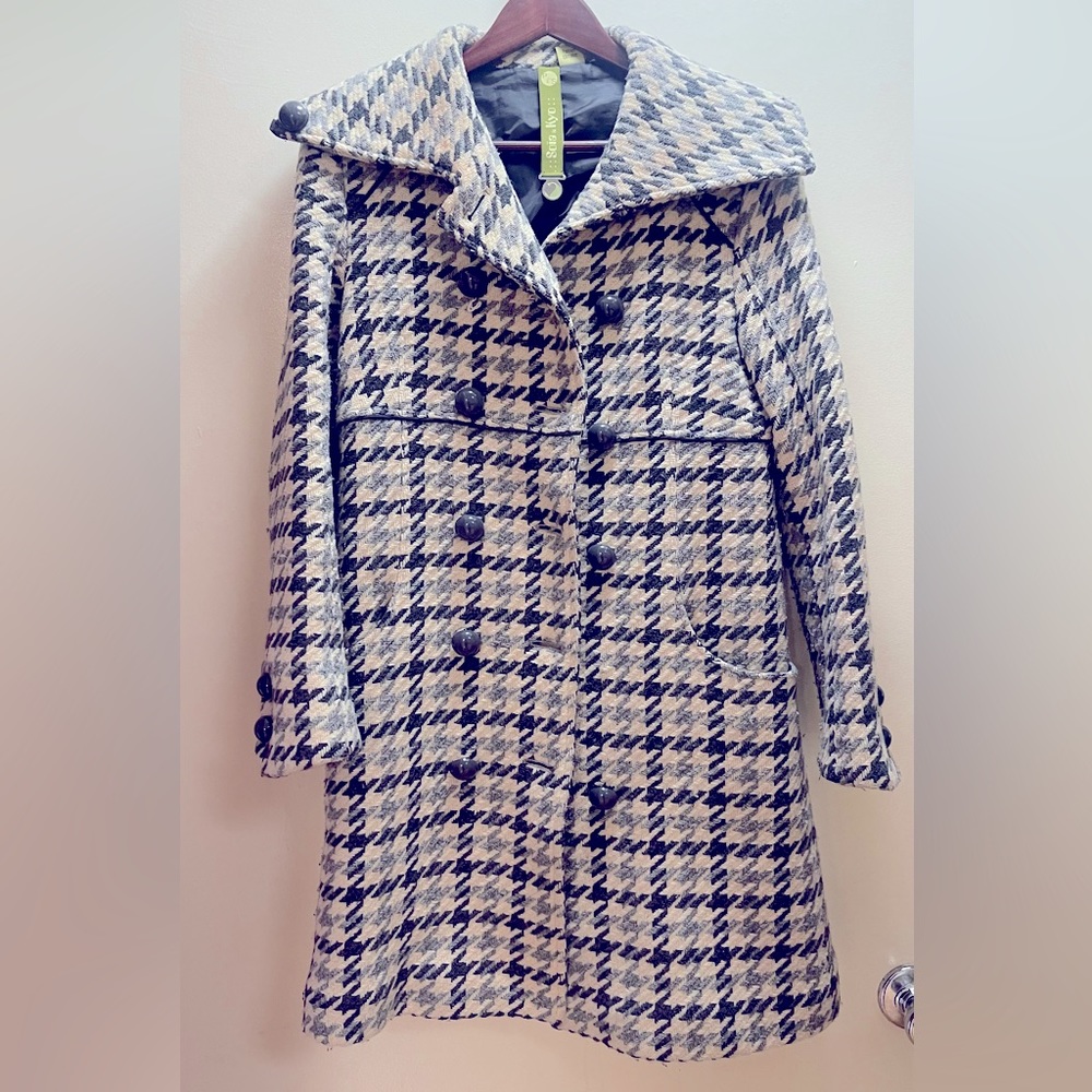 Vintage houndstooth shawl collar coat